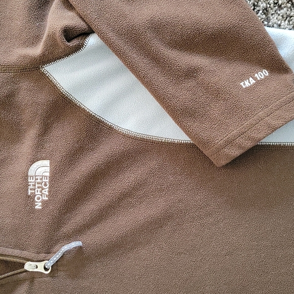 The North Face fleece pullover - Picture 2 of 3